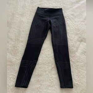 ALO Yoga Black Leggings